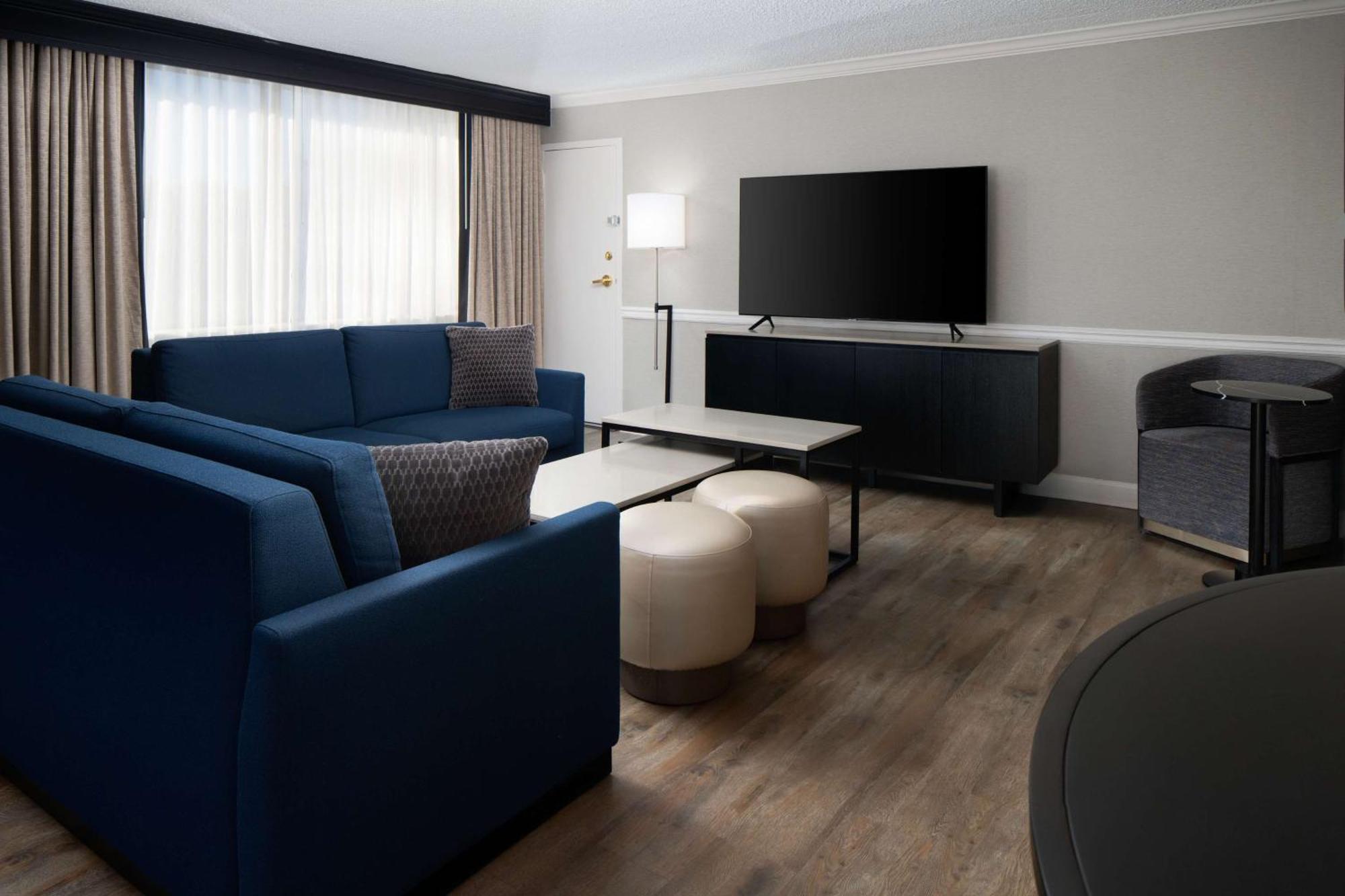 Doubletree By Hilton Baltimore North Pikesville Exterior foto