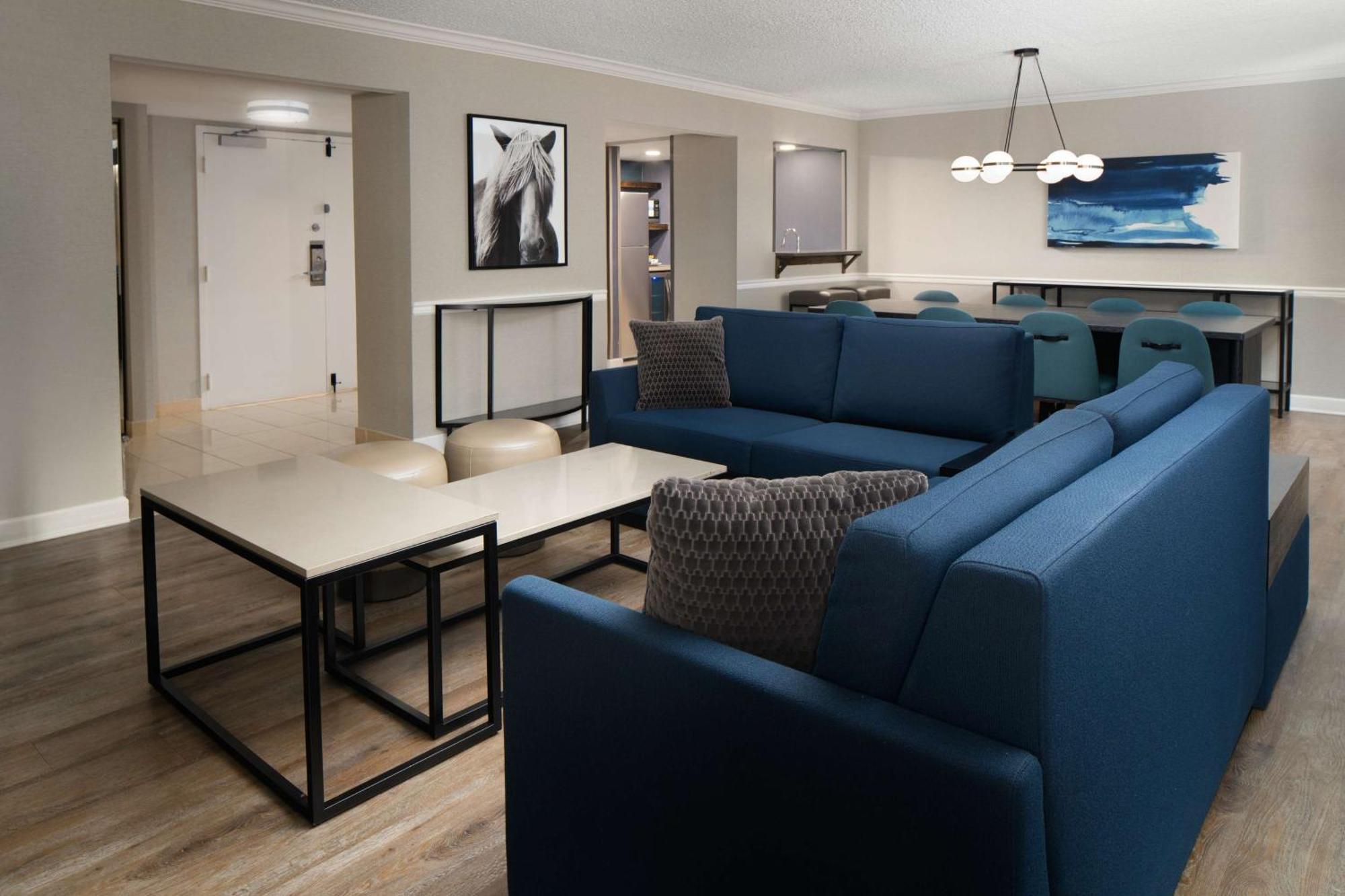 Doubletree By Hilton Baltimore North Pikesville Exterior foto